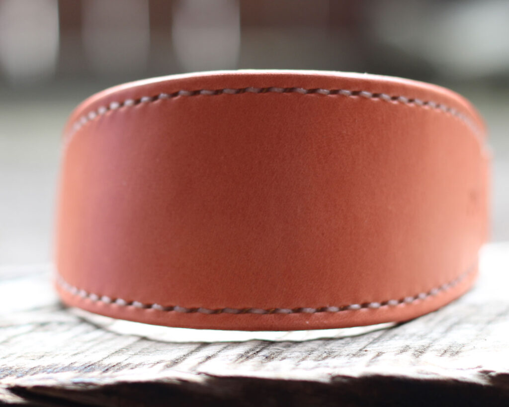 ピンクの革のサイトハウンド用幅広ハーフチョーク　ウィペットMariaちゃんのオーダー品